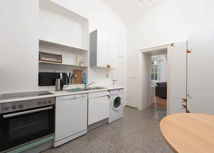 Apartment Spacious In Perfect Location For Family 24h Check-in